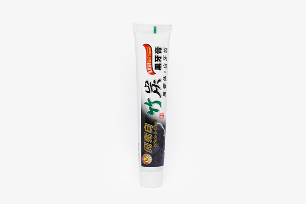 Natural Charcoal Whitener Toothpaste